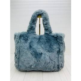 Сумка меховая Размер: 33/24/10