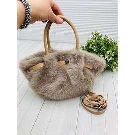 Сумка меховая Размер: 19/15/9