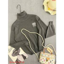 Свитер женский