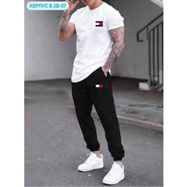 Костюм мужской