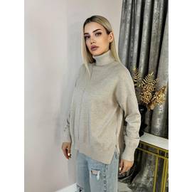 Свитер женский