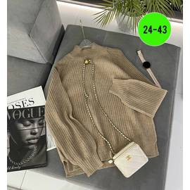 Свитер женский