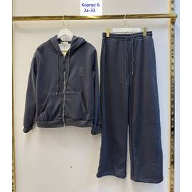 Костюм женский