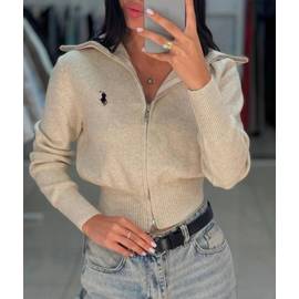 Свитер женский