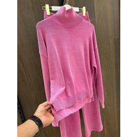 Костюм женский